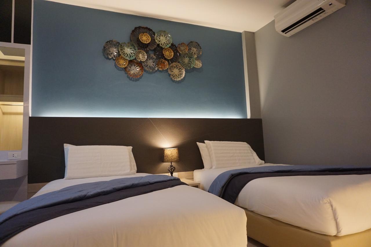 Sureena Hotel Паттайя Экстерьер фото